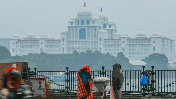 IMD issues 7-day forecast of heavy rain for Hyderabad Work form Home for IT Companies