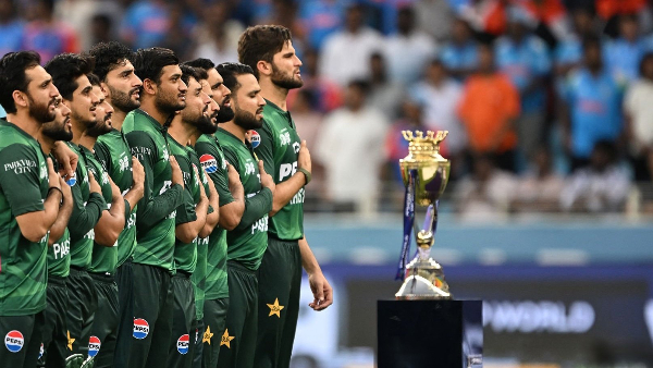 Pakistan delays match against UAE in asia cup 2025 with handshake reasons