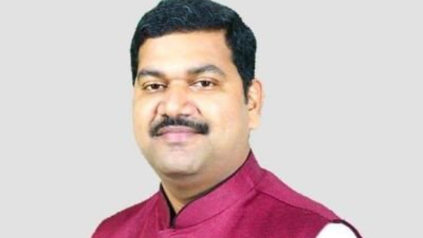 Survey Expert Praveen Pullata Hits Out at Opposition in Tweet Failed to Question Naidu Regime