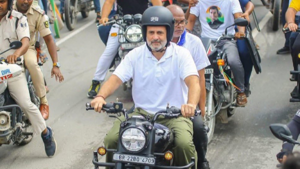 Rahul Gandhi Warns of Vote Chori Hydrogen Bomb Expos modi won t show face BJP Reacts Strongly