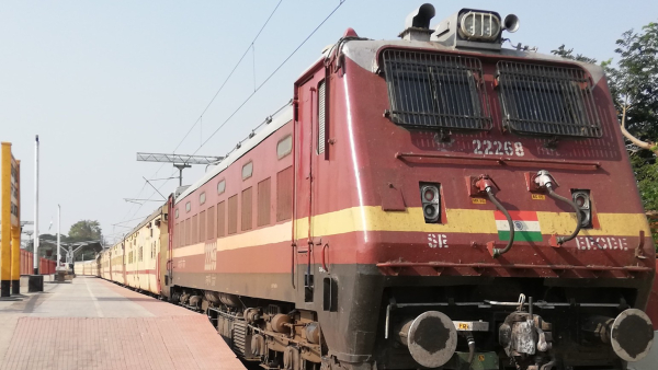 SCR to run 6 special trains from Nanded to Tiruchanur