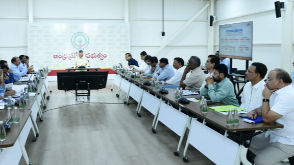 Chandrababu Demands Speed Accuracy in Amaravati Capital Works Chandrababu Demands Speed Accuracy in Amaravati Capital Works