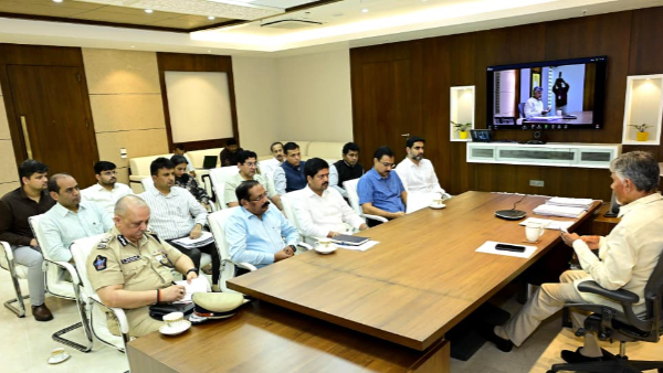 CM Chandrababu Issues Key Orders on Cheap Liquor Amid YSRCP Criticism