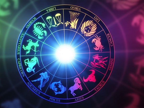 four zodiac signs will become millionaires due to Saturn transit capricorn