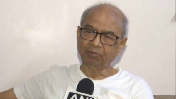 Almighty s order Lawyer defends shoe toss at Chief Justice Br Gavai Almighty s order Lawyer defends shoe toss at Chief Justice Br Gavai