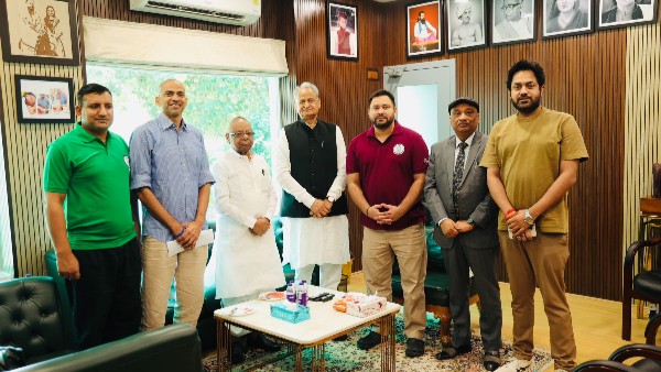 Mahagathbandhan Reveals Bihar CM amp amp Deputy CM Picks Challenges NDA to Name Their Candidates Mahagathbandhan Reveals Bihar CM amp amp Deputy CM Picks Challenges NDA to Name Their Candidates
