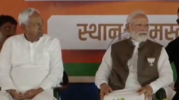 After Mahagathbandhan s dare PM Modi indicates NDA s CM pick in Bihar