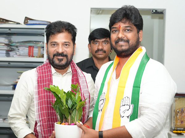 CM Revanth to attend road shows in Jubilee hills election campaign details here