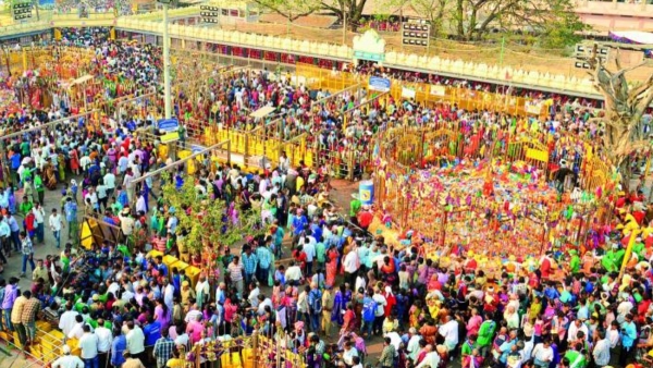 telangana-government-shocking-decision-on-medaram-jathara