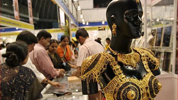 Gold prices have dropped drastically how much is the price in Hyderabad