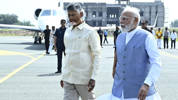 PM Modi Visits Srisailam Temple with Chandrababu Pawan Kalyan