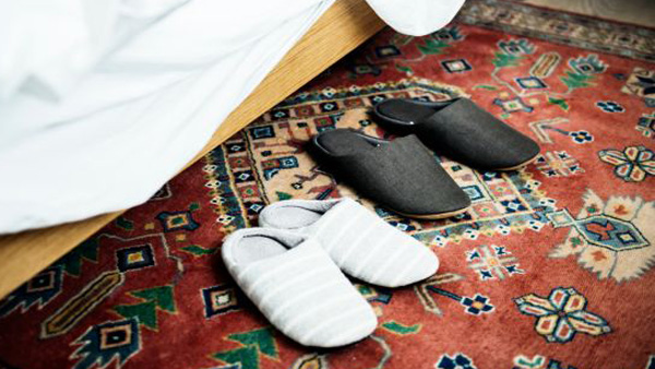 Where should slippers be left outside the house according to Vastu Where should slippers be left outside the house according to Vastu