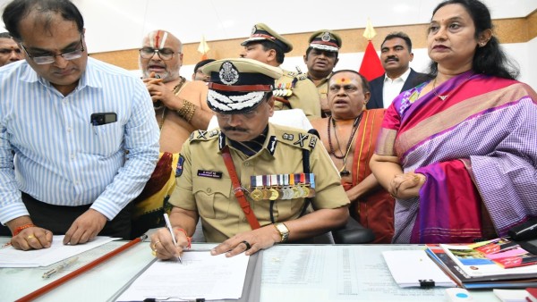 Shivadhar Reddy Takes Charge as Telangana DGP