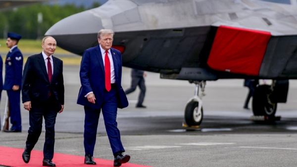 Putin-Trump Key Meeting Postponed Ukraine War Dispute Behind the Decision