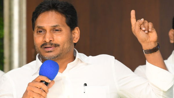 police-officials-refused-permission-for-ys-jagan-road-show-in-anakapalli-dist-details-here