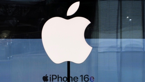 Apple Joins Layoff Wave with Job Cuts