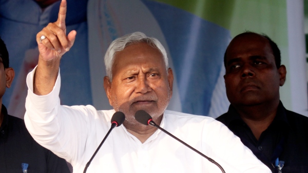 Nitish Kumar PaltI Politics Ends BJP Takes Complete Control in Bihar Power Equation