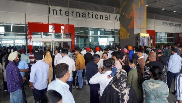 Vijayasai Reddy Proposes Plan-B Solution After Major Delhi Flight Delays due to AI glitch