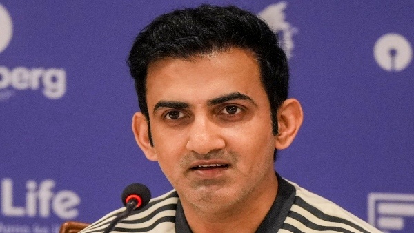 Fans takes a dig at Gautam Gambhir