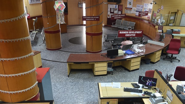 holiday-list-for-2026-officially-announced-for-offices-and-schools-details-here holiday-list-for-2026-officially-announced-for-offices-and-schools-details-here