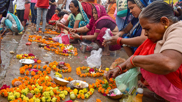 Do this on Kartik Purnima day it will rain profusely