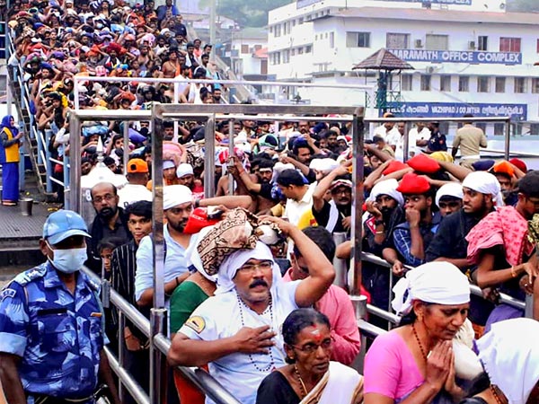 Sabarimala pilgrims allowed to carry Irumudi in cabin bags on flights till next January 20 Sabarimala pilgrims allowed to carry Irumudi in cabin bags on flights till next January 20