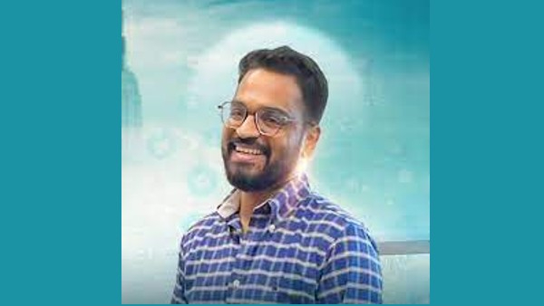 ys-jagan-key-decision-over-sajjala-responsibilities-in-the-party-amid-latest-changes