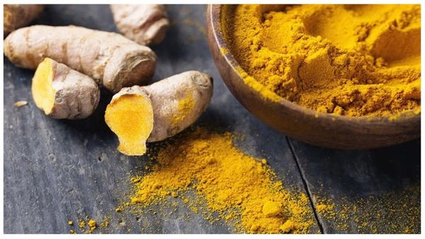 Just half spoon turmeric every day for a month How your health will change Just half spoon turmeric every day for a month How your health will change