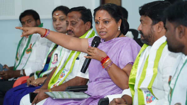 Kavitha made shocking comments said that she will go if kcr calls her