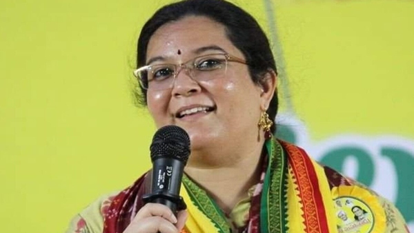 governor-ashok-gajapthi-raju-donates-rs-1000-value-land-for-aviation-edu-city governor-ashok-gajapthi-raju-donates-rs-1000-value-land-for-aviation-edu-city