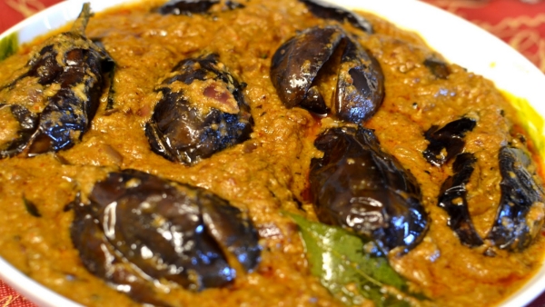 Easy Vankaya Ullipaya Kura Andhra Style Brinjal Onion Curry Easy Vankaya Ullipaya Kura Andhra Style Brinjal Onion Curry