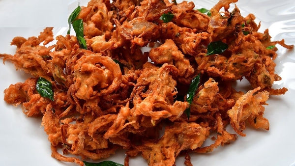 Try making hot pakodi with these tips enjoy crispy and super tasty pakodis