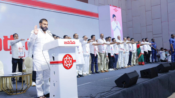 pawan kalyan s serious warning to ysrcp over abusive language