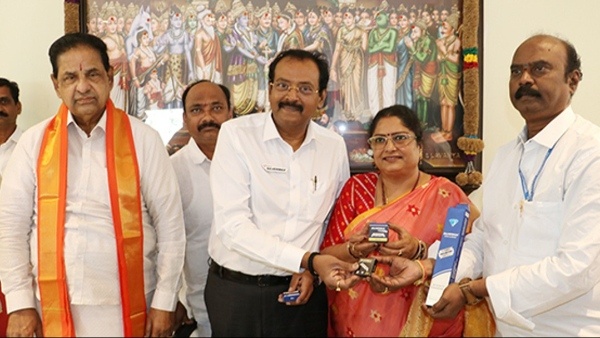 Hyderabad Company Donated Blades Worth Rs 1 2 Crore to TTD Hyderabad Company Donated Blades Worth Rs 1 2 Crore to TTD