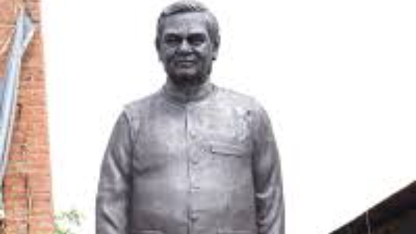 Political Tussle TDP Blocks BJP s Attempt to Rename NTR Circle in Machilipatnam Political Tussle TDP Blocks BJP s Attempt to Rename NTR Circle in Machilipatnam