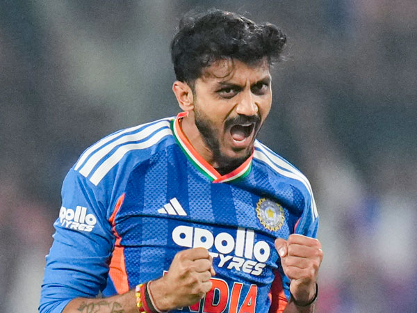 IND vs New Zealand Shreyas Iyer and axar patel eyes a chance for the 4th T20 at visakhapatnam IND vs New Zealand Shreyas Iyer and axar patel eyes a chance for the 4th T20 at visakhapatnam