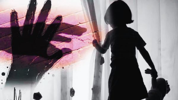 Six year old girl body found in dry canal in Bengaluru Six year old girl body found in dry canal in Bengaluru