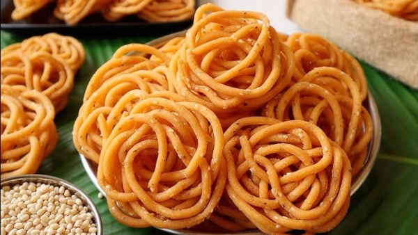 Know how to make instant Minapa Jantikalu without besan for this sankranthi