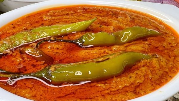 Hyderabadi Mirchi Ka Salan Traditional Chilli Curry For Biryani and roti Hyderabadi Mirchi Ka Salan Traditional Chilli Curry For Biryani and roti
