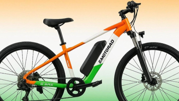 Chandrababu s Chittoor District Sets Guinness Record with Distribution of 5 555 E-Cycles