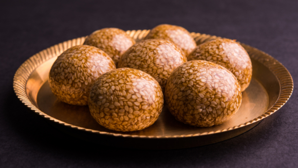 nuvvula laddu Recipe and Health Benefits