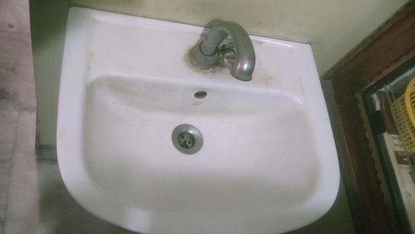 According to Vastu how many washbasins should a house have According to Vastu how many washbasins should a house have