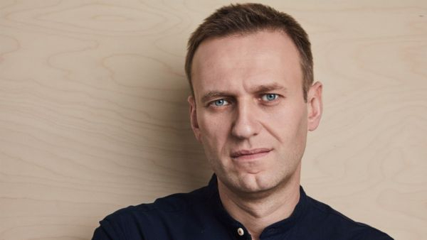 అరుదైన డార్ట్ ఫ్రాగ్ న్యూరోటాక్సిన్ ఎపిబాటిడిన్‌తో అలెక్సీ నవల్నీకి రష్యా విషమిస్తోందని ఐదు యూరోపియన్ దేశాలు ఆరోపించాయి