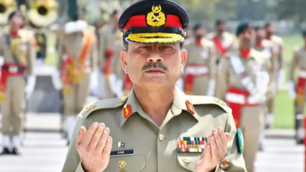 మ్యూనిచ్ కాన్ఫరెన్స్‌లో అసిమ్ మునీర్ పాకిస్థాన్ ఆర్మీ చీఫ్ ఫీల్డ్ మార్షల్ సెక్యూరిటీ చెక్ వైరల్ మూమెంట్