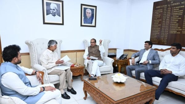 CM Chandrababu Meets Union Agriculture Minister Seeks Major Support for Organic Farming and Farmer Welfare in AP CM Chandrababu Meets Union Agriculture Minister Seeks Major Support for Organic Farming and Farmer Welfare in AP