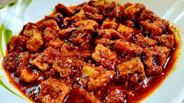 egg-pickle-making-recipe-in-telugu-with-easy-steps-and-tips-for-better-taste-and-serving