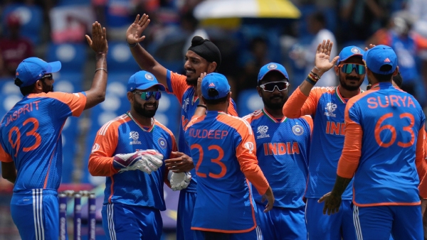 india-vs-south-africa-will-india-drop-abhishek-sharma-after-a-hat-trick-of-ducks-in-the-first-super india-vs-south-africa-will-india-drop-abhishek-sharma-after-a-hat-trick-of-ducks-in-the-first-super