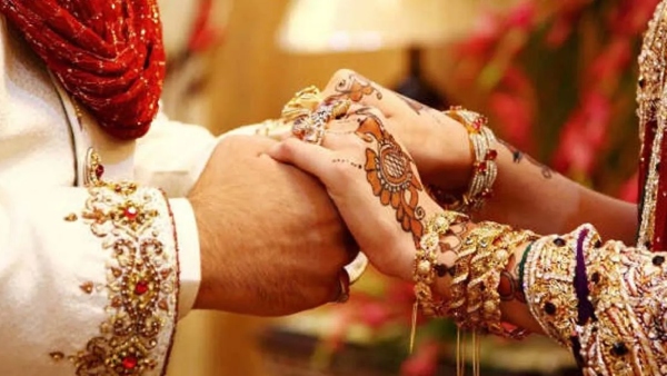 గుజరాత్‌లో వివాహ నమోదు కొత్త నిబంధనలు లవ్ జిహాద్‌ను అరికట్టేందుకు రిజిస్ట్రేషన్‌కు తల్లిదండ్రుల సమ్మతి తప్పనిసరి