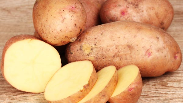 potatoes-are-low-in-calories-contain-no-fat-or-cholesterol-and-are-sodium-free potatoes-are-low-in-calories-contain-no-fat-or-cholesterol-and-are-sodium-free