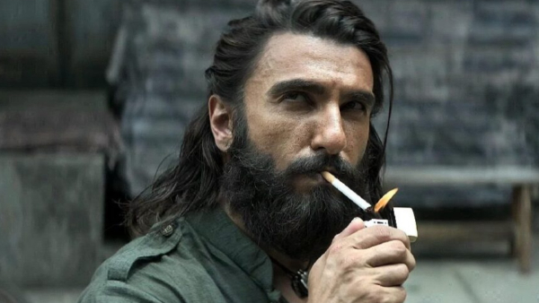 Ranveer Singh Moves Karnataka HC to Quash Bengaluru FIR Over Kantara 2 Daiva Gesture Controversy Ranveer Singh Moves Karnataka HC to Quash Bengaluru FIR Over Kantara 2 Daiva Gesture Controversy